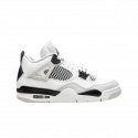 Air Jordan 4 Retro "Military Black"
